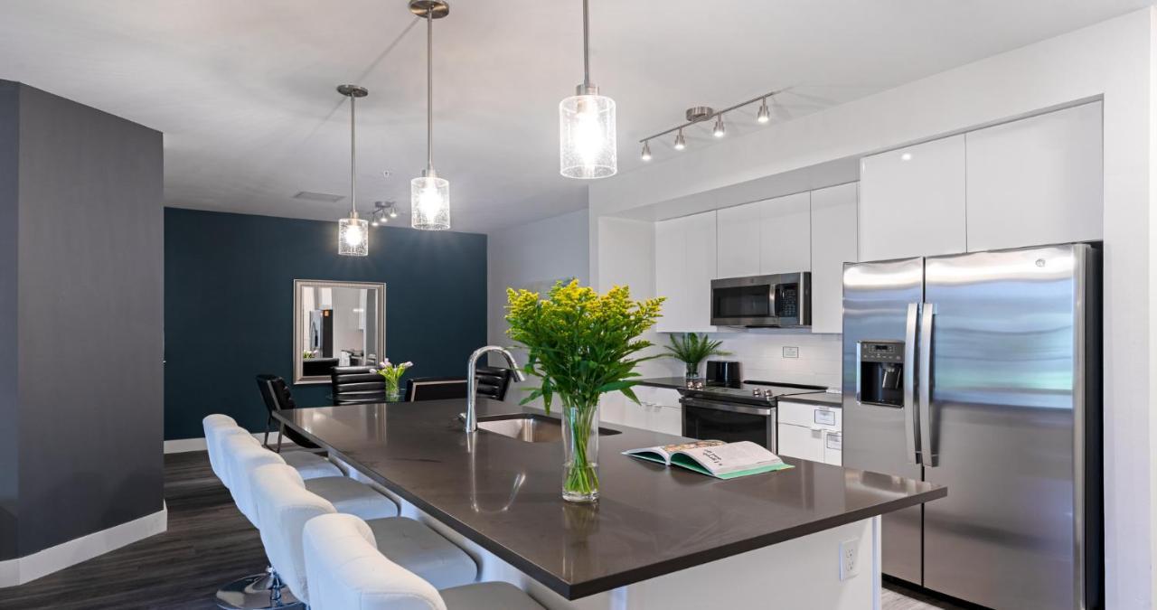 Westshore Apartments By Barsala Tampa Bagian luar foto